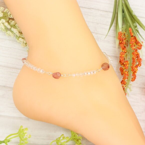 "Handmade Anklet – Elegant & Delicate Jewelry for Women | UNVRC1352 - Picture 2 of 10